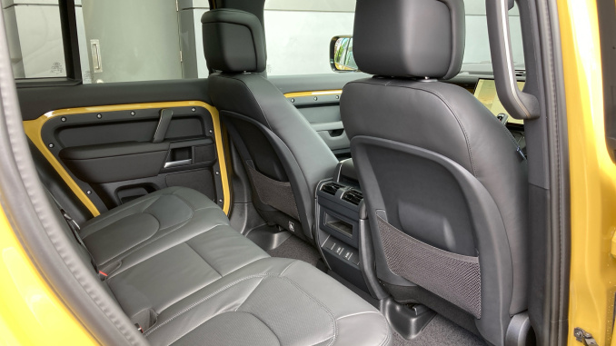 Land Rover Defender 3.0 D350 Trophy Edition Deep Sandglow 110 5dr Auto Diesel Estate - Image 52